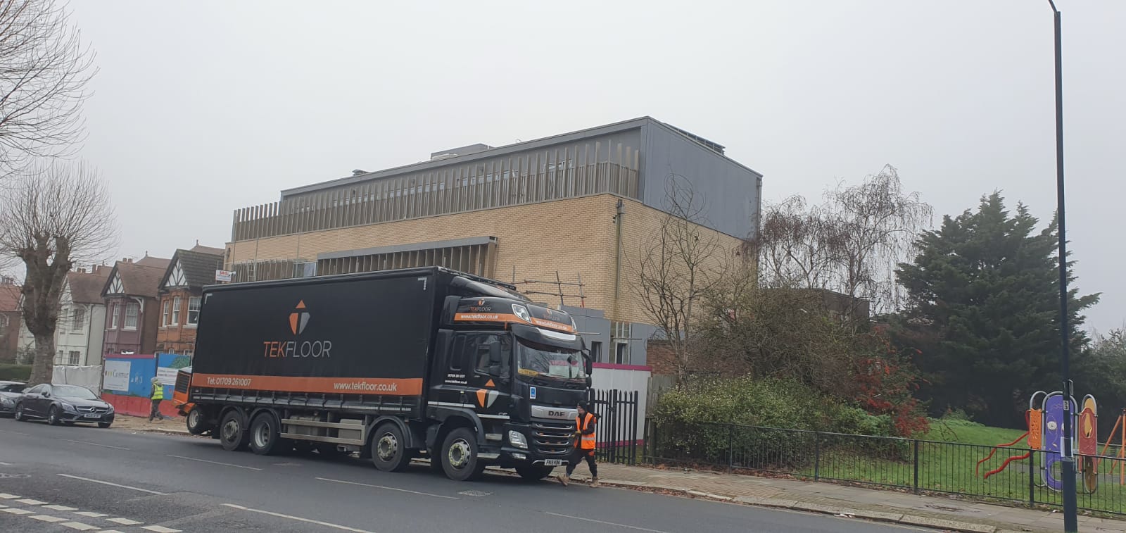 07-Brondesbury-Synagogue-6